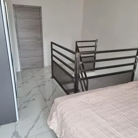 Duplex Moderne Avec Parking Gratuit Apartment *